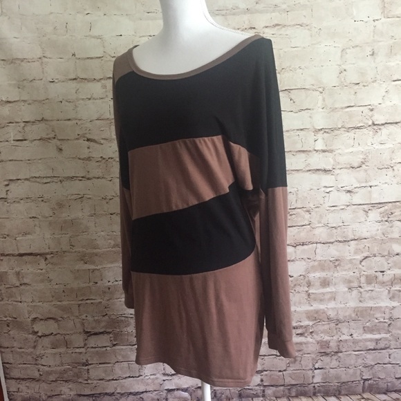 Batwing Sleeves Blouson Tunic - Picture 6 of 8